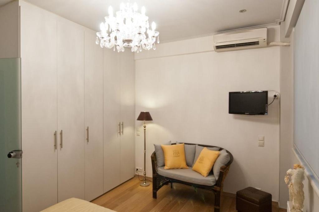Acropolis Luxury Apartment With Balcony Афіни Екстер'єр фото