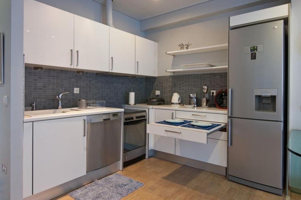 Acropolis Luxury Apartment With Balcony Афіни Екстер'єр фото